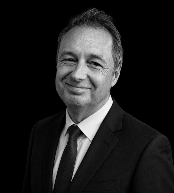 Mark Ellis